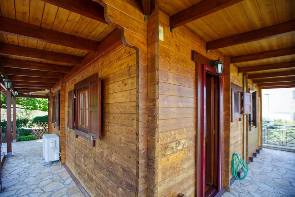 Wooden House In Ioannina Apartment Luaran gambar