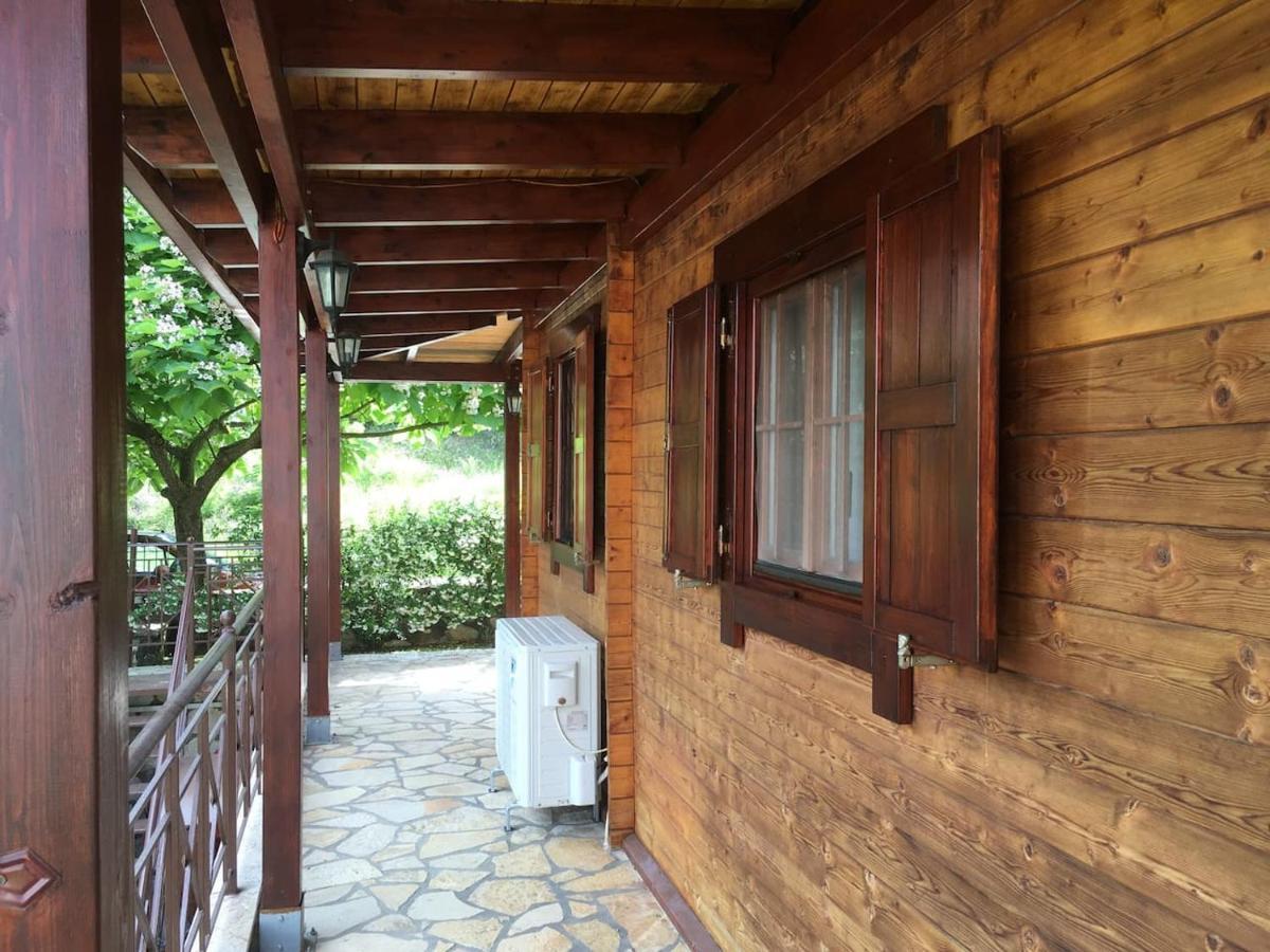 Wooden House In Ioannina Apartment Luaran gambar